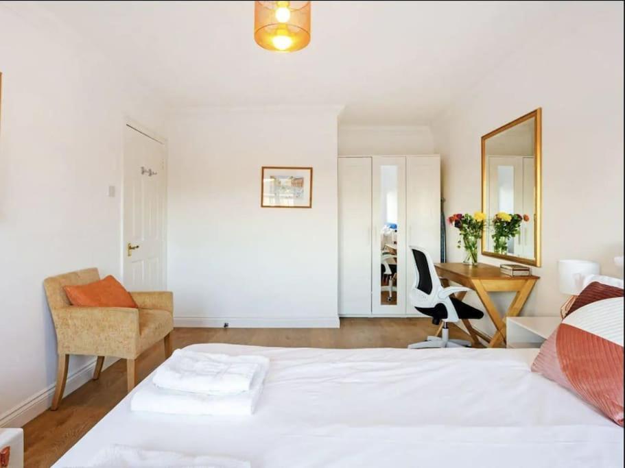 Winchester Nest Extérieur photo
